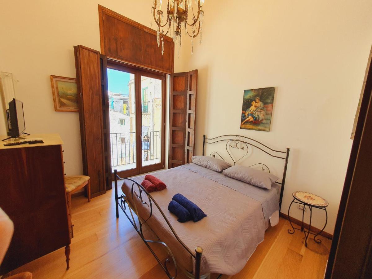 "Guttuso Tribute Suite" Experience Apartment Palermo Exterior foto